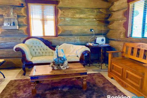 Amarina Farm Stay & Gardens - Accommodation Mount Tamborine 3