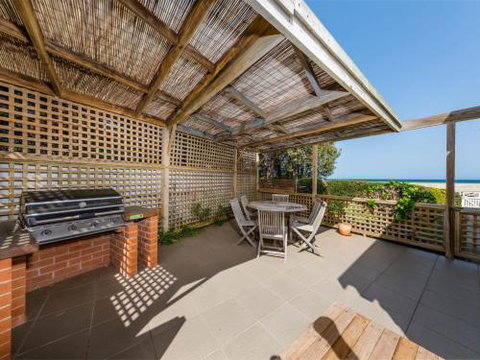 THE BEACH HOUSE Gerroa 4pm Check Out Sundays - Accommodation Mount Tamborine 1