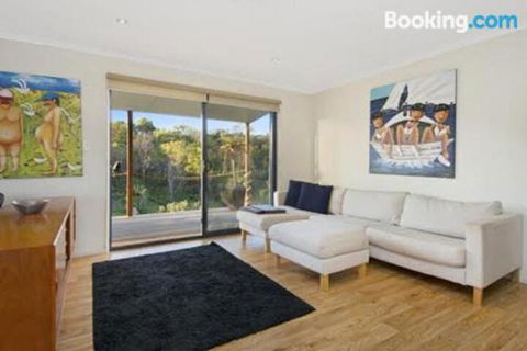 A One One Two At Island Beach - Accommodation Mount Tamborine 1
