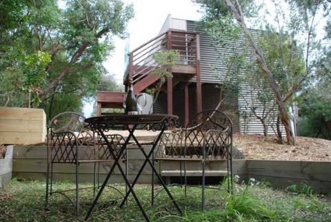 SURF Side SECRET INVERLOCH - Accommodation Mount Tamborine 2