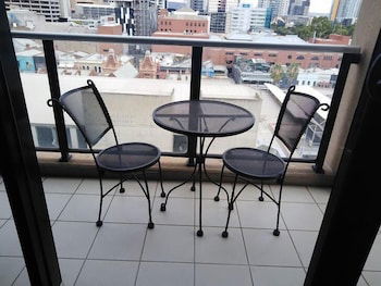 RNR North Terrace - Accommodation Mount Tamborine 0