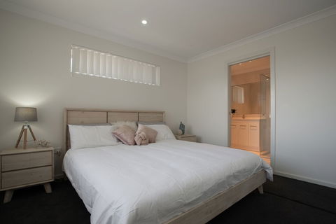 Underwood Road 62 - Accommodation Mount Tamborine 4