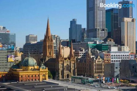 Flinders Lane Melbourne Apartment By Ready Set Host - Accommodation Mount Tamborine 0