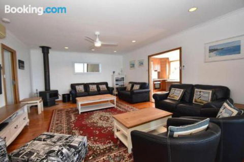 Miramar At Penneshaw KI - Accommodation Mount Tamborine 3