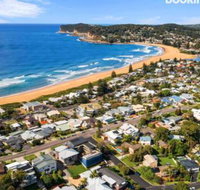 Beachfront Delight 14b Bareena Avenue