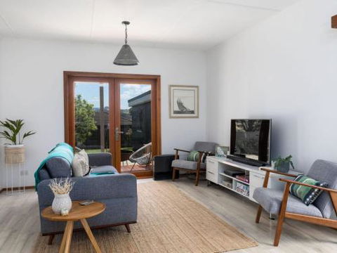 SPINDRIFT Kiama & Surrounds 4pm Check Out Sundays - Accommodation Mount Tamborine 0