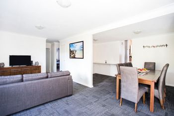 Serenity - Accommodation Mount Tamborine 4