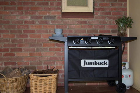 Avoca House Circa 1900 Gorgeous Federation Home - Accommodation Mount Tamborine 6