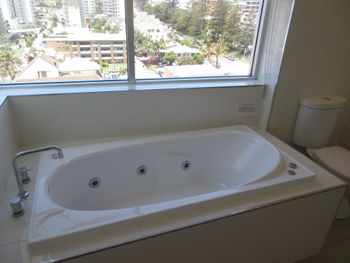 Eden - Accommodation Mount Tamborine 2