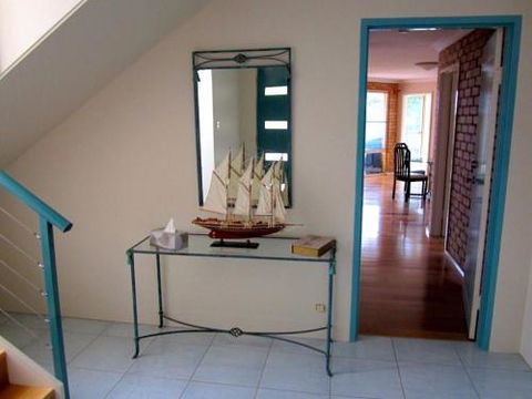 DAY DREAMING On DONLAN - Accommodation Mount Tamborine 2