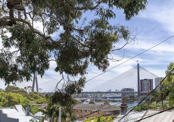 Stunning Executive Home In Glebe - Accommodation Mount Tamborine 5