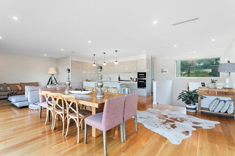 Azure Oasis - Accommodation Mount Tamborine 3