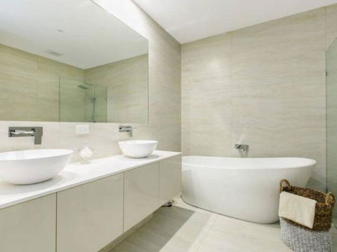 Azure Oasis - Accommodation Mount Tamborine 5