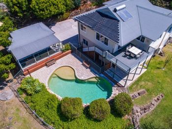 Lugarno House - Accommodation Mount Tamborine 0