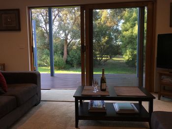 Uringah Rejuvenate Stays - Accommodation Mount Tamborine 2