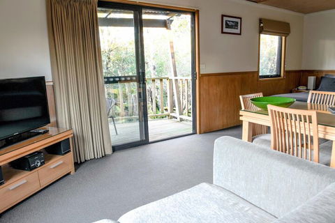 Cradle Mountain Wilderness Village - Accommodation Mount Tamborine 4