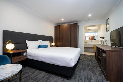 Comfort Inn Governor Macquarie - Accommodation Mount Tamborine 2
