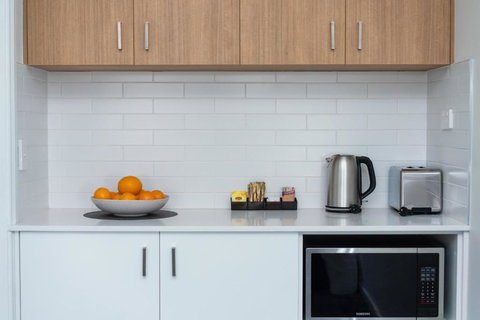 Comfort Inn Governor Macquarie - Accommodation Mount Tamborine 3