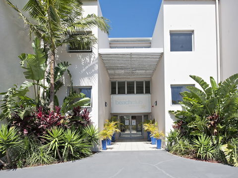 Shoal Bay Beachclub Apartments - Accommodation Mount Tamborine 1
