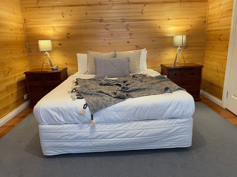 Dunes - Elegant Beach Villa With Huge Swim Spa - Accommodation Mount Tamborine 3
