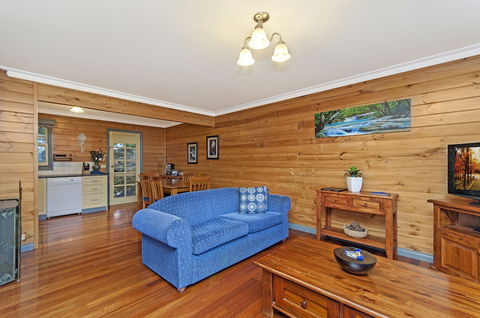 Dunes - Elegant Beach Villa With Huge Swim Spa - Accommodation Mount Tamborine 4