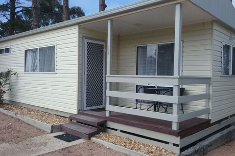 Lakes Caravilla Caravan Park - Accommodation Mount Tamborine 1