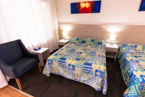 Bay Executive Motel - Accommodation Mount Tamborine 2