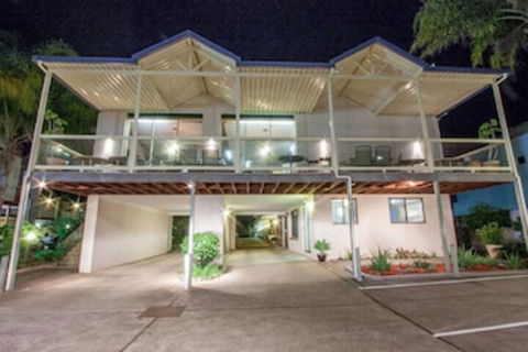 Bay Executive Motel - Accommodation Mount Tamborine 0