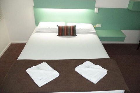 Longreach Motel - Accommodation Mount Tamborine 5