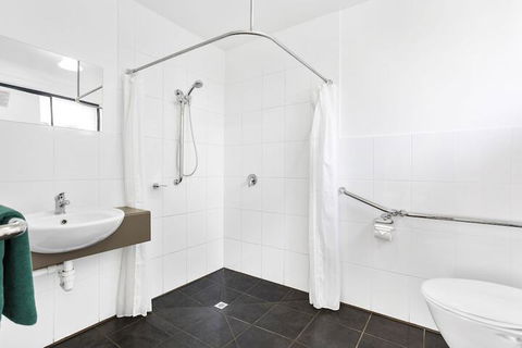 A1 Motels Port Fairy Motel And Apartments - Accommodation Mount Tamborine 5