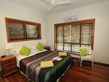 Hibiscus Lodge Bed & Breakfast - Accommodation Mount Tamborine 2