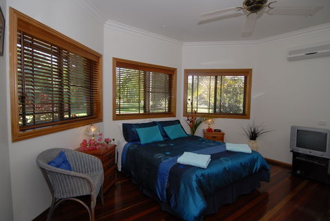 Hibiscus Lodge Bed & Breakfast - Accommodation Mount Tamborine 6