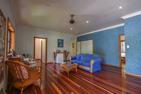 Hibiscus Lodge Bed & Breakfast - Accommodation Mount Tamborine 1