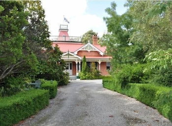 Ormiston House - Accommodation Mount Tamborine 1