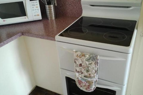 GreenGate Cottages - Accommodation Mount Tamborine 6