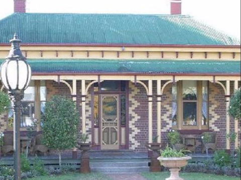 Tara House Bed & Breakfast - Accommodation Mount Tamborine 4