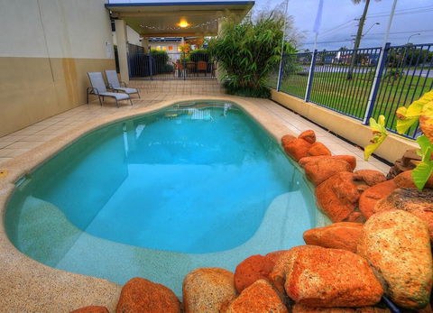 Tropixx Motel & Restaurant - Accommodation Mount Tamborine 3