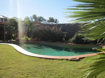 Desert Rose Inn Alice Springs - Accommodation Mount Tamborine 0