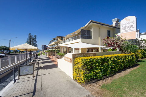 Yamba Beach Motel - Accommodation Mount Tamborine 3