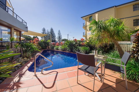 Yamba Beach Motel - Accommodation Mount Tamborine 6