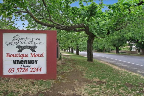 Beechworth On Bridge - Accommodation Mount Tamborine 2