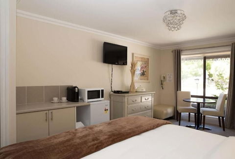 Beechworth On Bridge - Accommodation Mount Tamborine 5