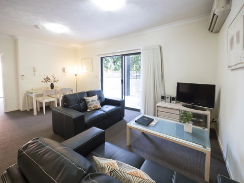 La Vida On Anzac - Accommodation Mount Tamborine 5