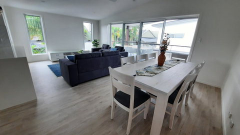 Moby Dick Waterfront Resort Motel - Accommodation Mount Tamborine 3