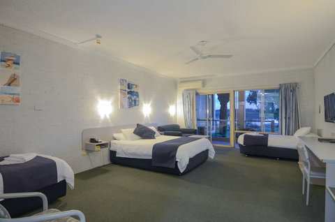 Moby Dick Waterfront Resort Motel - Accommodation Mount Tamborine 5