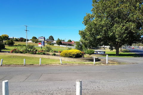 Motel Traralgon - Accommodation Mount Tamborine 1