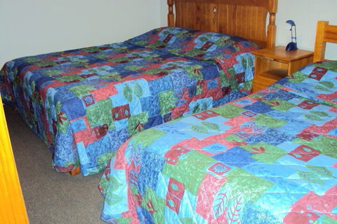 Palm Valley Motel And Self-contained Holiday Units - Accommodation Mount Tamborine 7