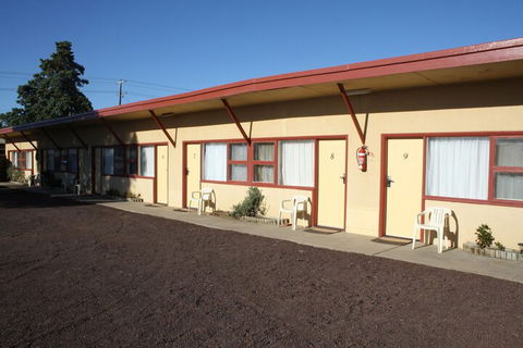 Nhill Oasis Motel - Accommodation Mount Tamborine 1