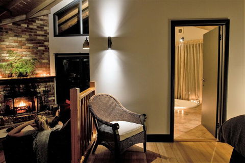 Woodlands Rainforest Retreat - Accommodation Mount Tamborine 4
