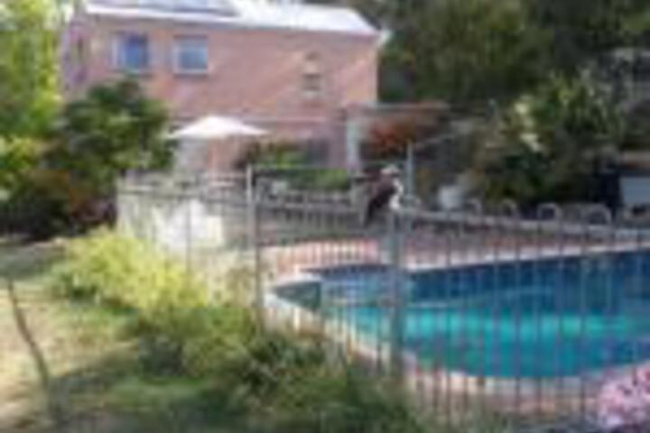 Warrandyte VIC Accommodation Mount Tamborine